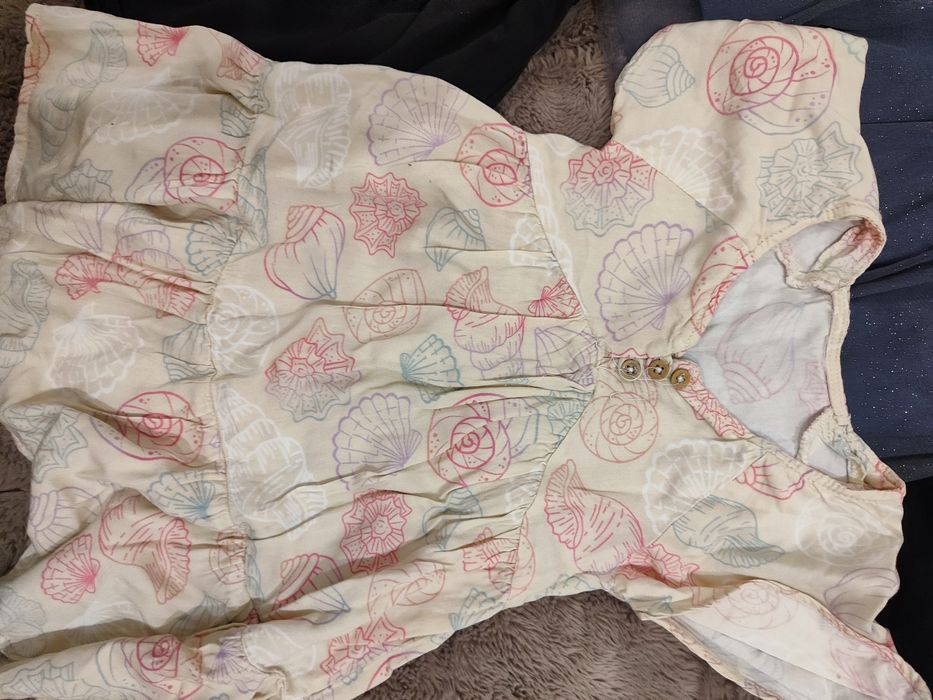 Zestaw sukienek rozmiar 98/104