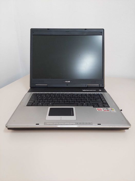Portátil ASUS para peças ou reparação