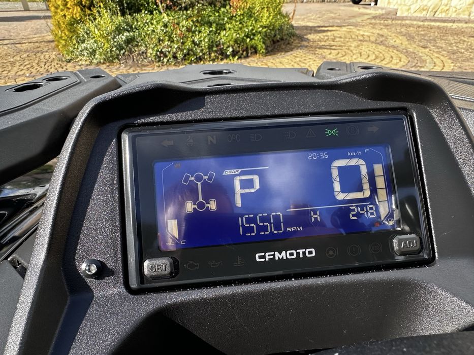 CFMOTO CForce 520L