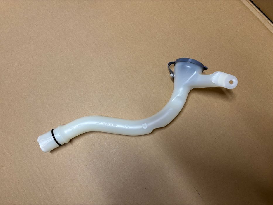 Бачок Nissan Leaf 2018-