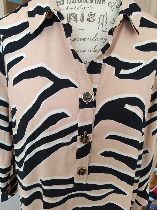 Sukienka River Island midi pantera rozporki 40