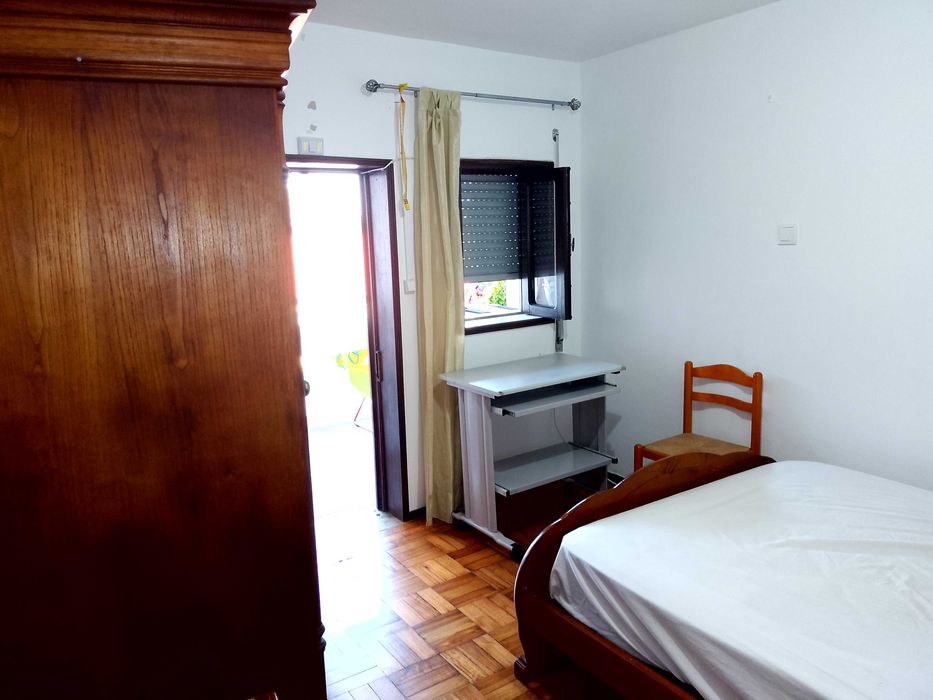 Quarto individual em Braga - Alugo