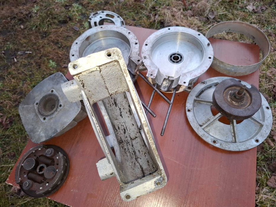 Silnik do glebogryzarki mrówka