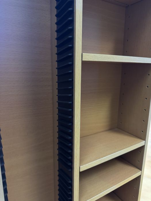 CD Shelf in Perfect Condition64739086825091123
