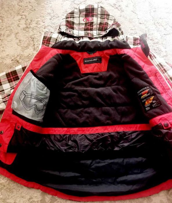 Куртка для дівчинки