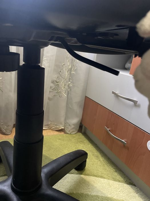 Крісло офісне синє