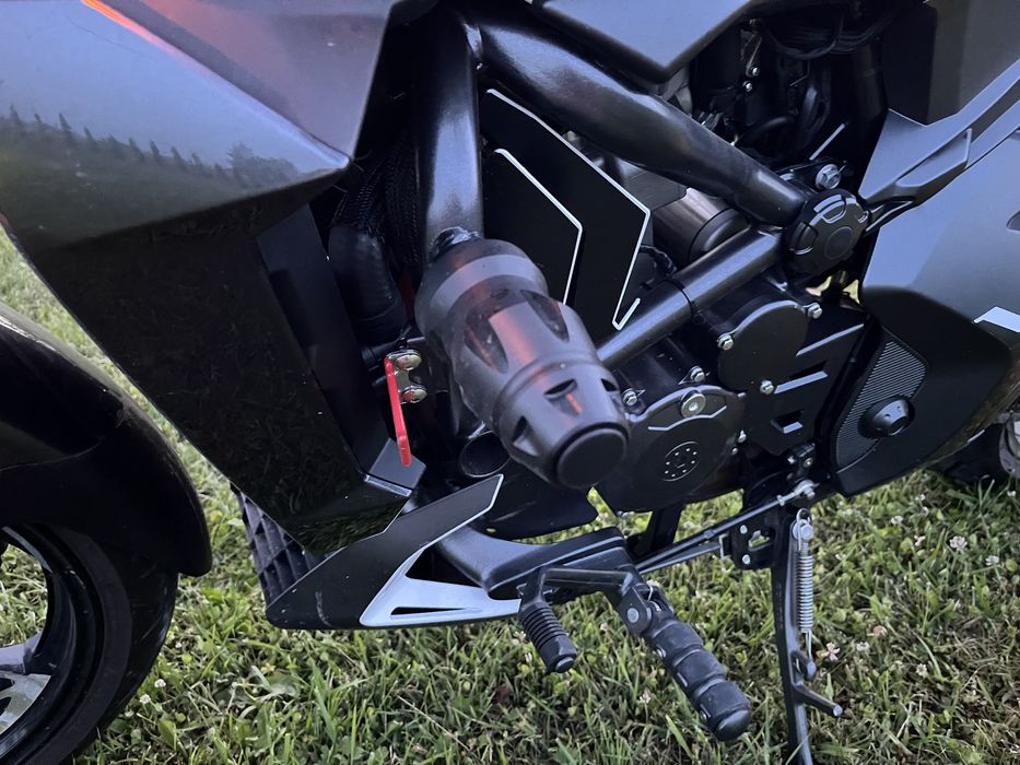 Малокубатурний Diavel