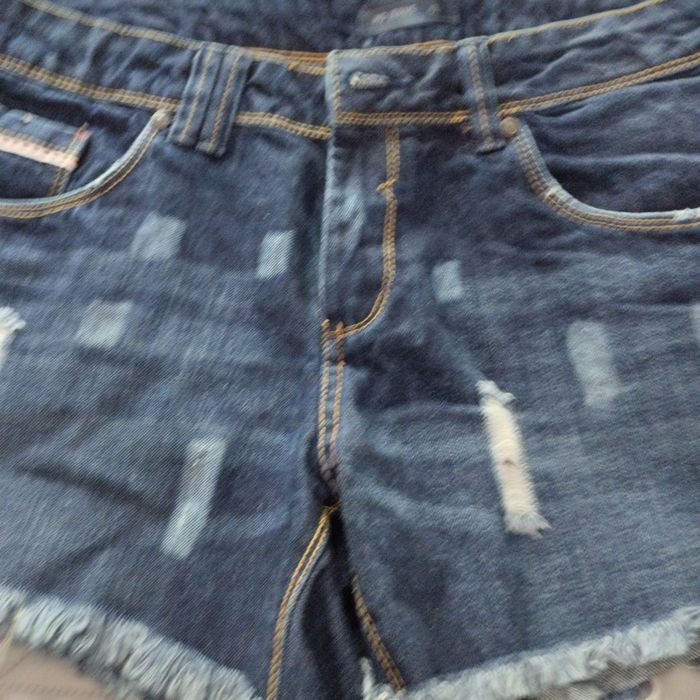 Calção de ganga azul