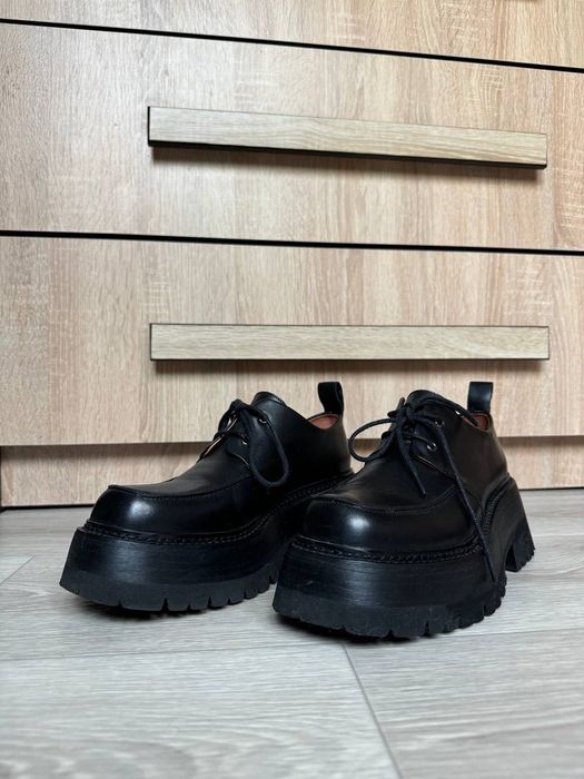 Жіночі туфлі дербі/ кріпери шкіряні ESTRO