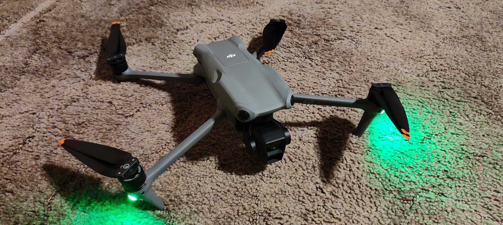 Dron DJI Air 3  Fly more combo