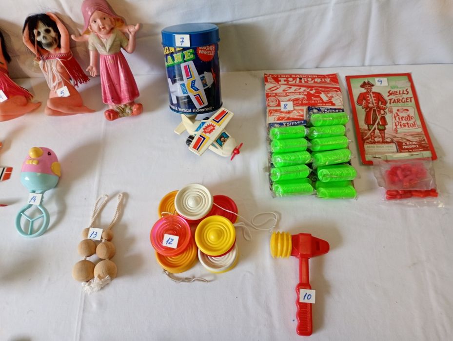 Brinquedos vintage anos 80 estranjeiros