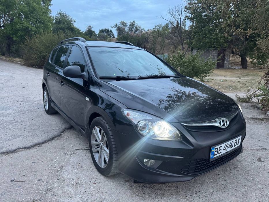 Продам Hyundai i30 1.6 crdi