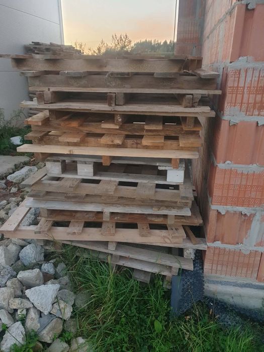 Palety po materiałach budowlanych