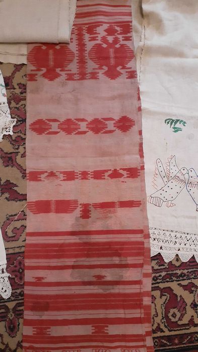 Домотканные полотно .рушники