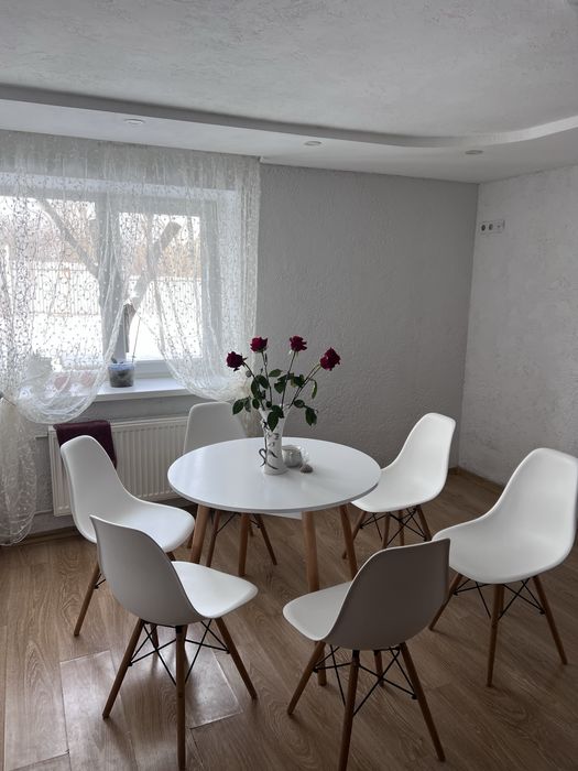 Продам будинок .