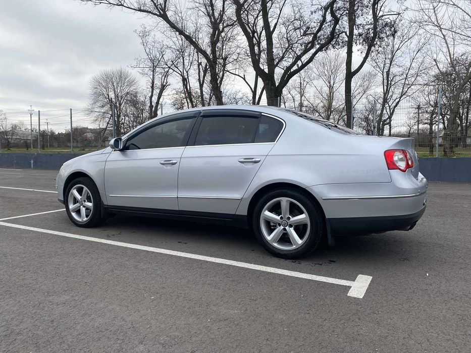 Автомобіль Volkswagen B6