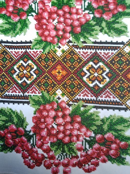 Весільний рушник вишитий чеським бісером