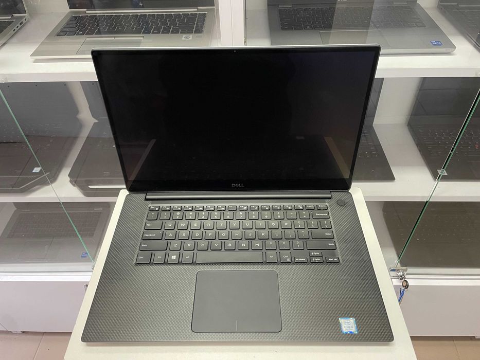 Ноутбук Dell XPS 7590  [i9 16 ЯДЕР] NVIDIA 1650 4K IPS SSD Куліша 22