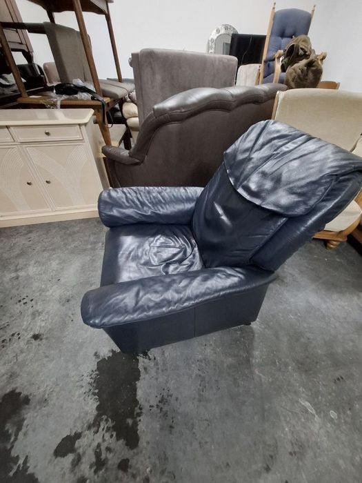 Шкіряне крісло-реклайнер (люкс) — Ідеальний комфорт та релакс