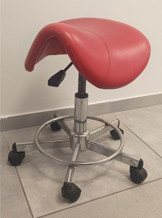 pomocnik kosmetyczny hoker