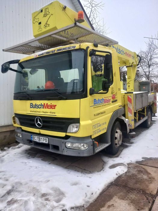 Послуги екскаваторів і автовишок