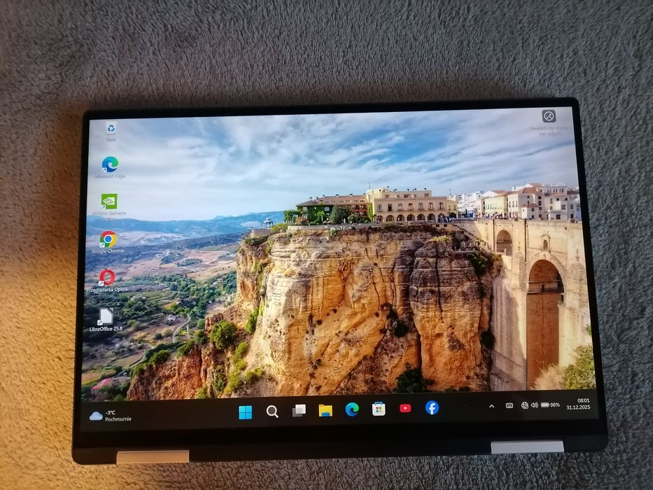 Dell XPS 7390 2-in-1  i7-10gen 32GB 1TB SSD 4K FULL HD WIFI BT IDEALNY