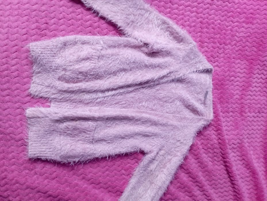 Sweterek dla dziewczynki  r. 116