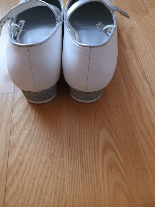 Eleganckie buty r. 36