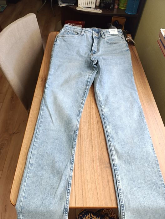 Джинсы H&M  рост 165-170