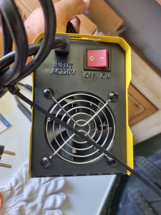 Maquina Soldar eléctrodo 250 Amperes