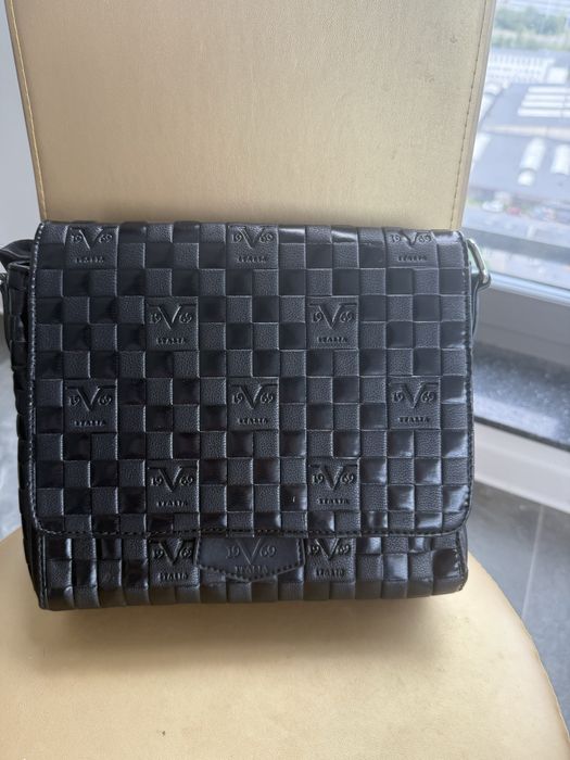 Nowa listonoszka versace italia 19v69