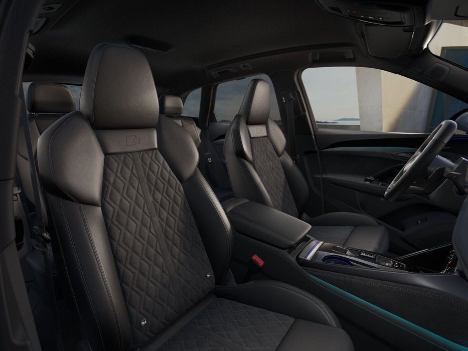 Audi Q5 e-hybrid quattro 270 kW S tronic * Pakiet Tech Plus *
