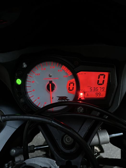 Suzuki GSXR 600 K7