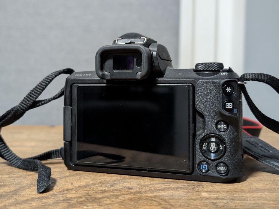 Canon EOS M50 dwa obiektywy, torba gratis