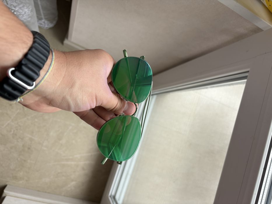 Сонцезахисні окуляри