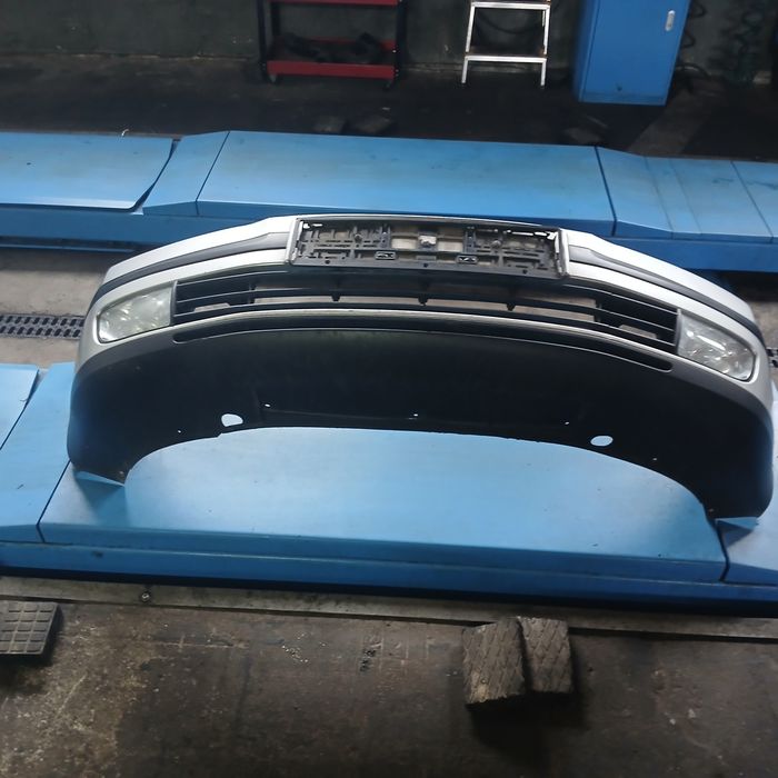 Zderzak przedni Skoda Octavia II 9102