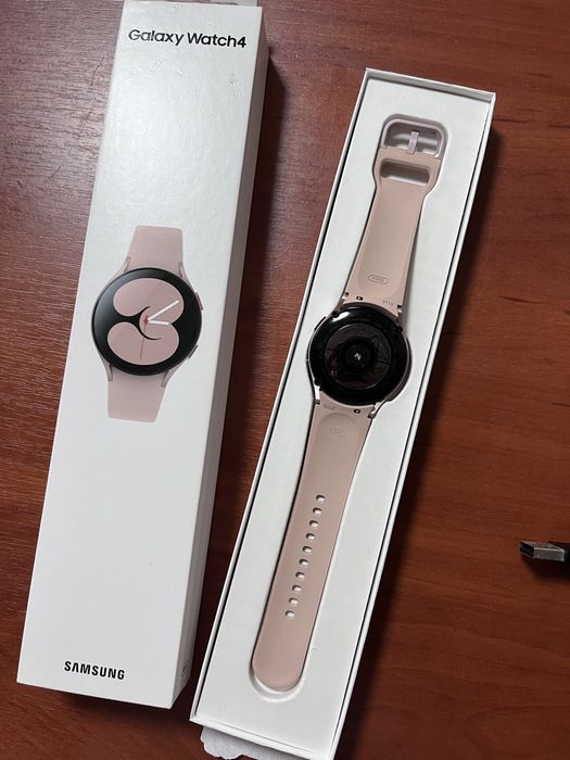 Смарт-годинник Samsung Galaxy  Watch 4 40mm