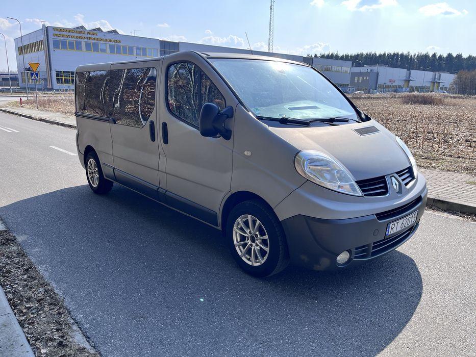 Renault trafic l2h2 długi