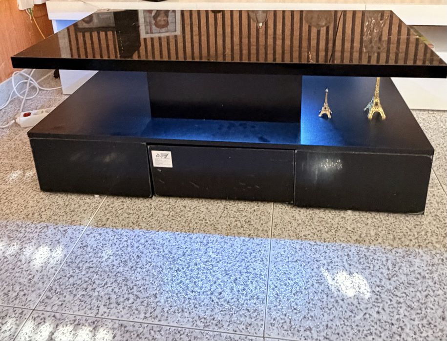 Mesa de centro.