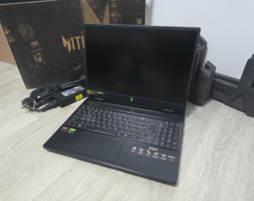 Acer Nitro 16 180Hz (Ryzen 7 8845HS\NVIDIA RTX 4060\ НЕ РАБОЧИЙ!)