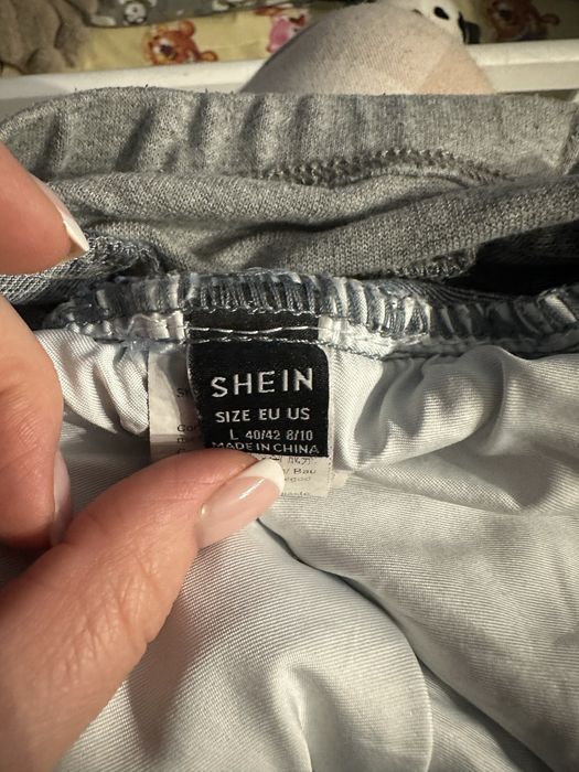 Джинси для вагітних