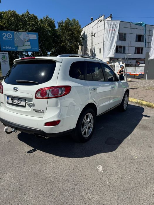 Hyundai Santa FE 2010 VIN KMHSH81XDBU684423 фото оголошення 10 з 24