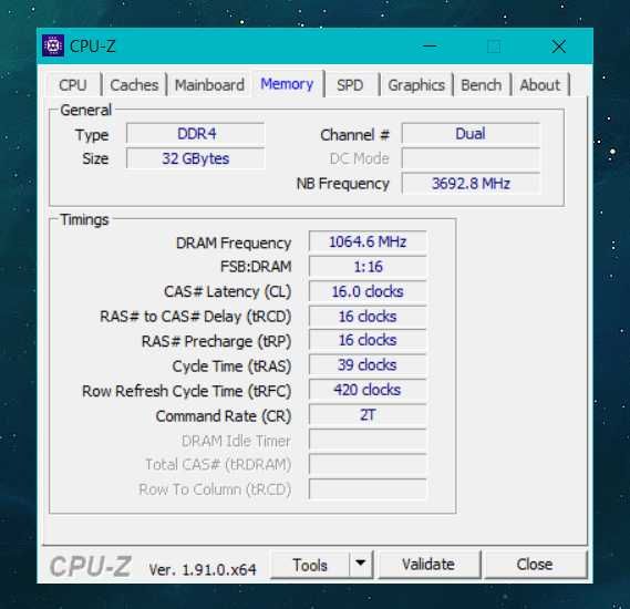 Komputer stacjonarny z procesorem Intel Core i7 szóstej generacji