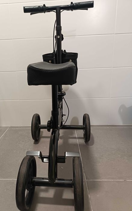 Trotinete joelho - substituto muletas