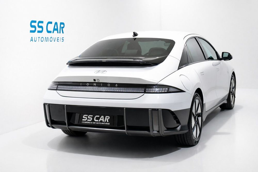 Hyundai Ioniq 6 77 kWh Premium