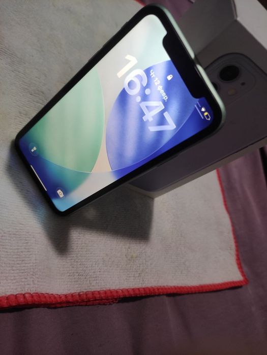 Продам iPhone 11