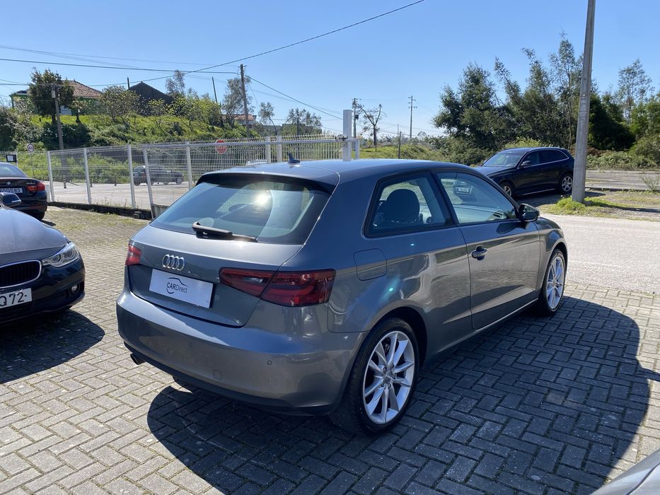 AUDI A3 Sport 3p 1.6 TDI  - GPS