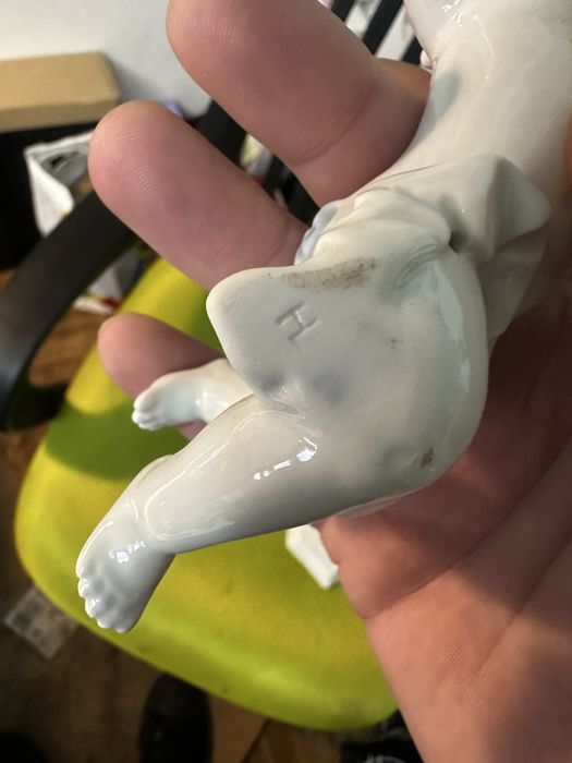 Старинные статуэтки