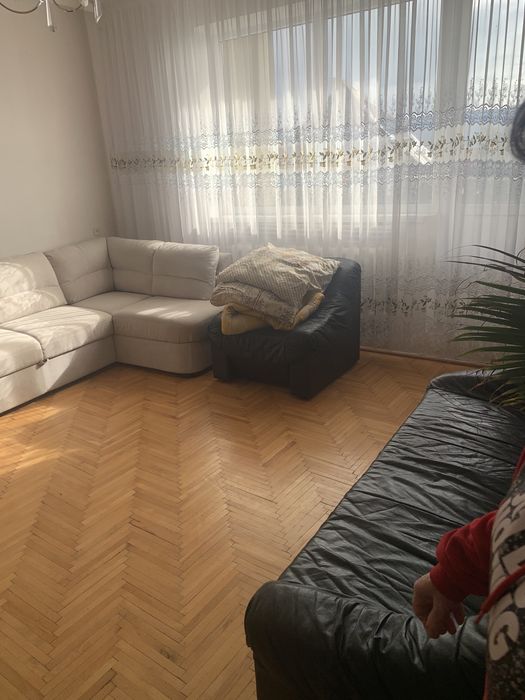 Продаж будинку, придатного для проживаня декількох сімей