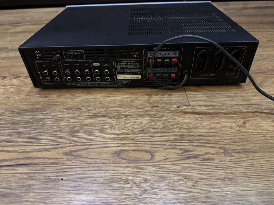 Pionieer  sa 710